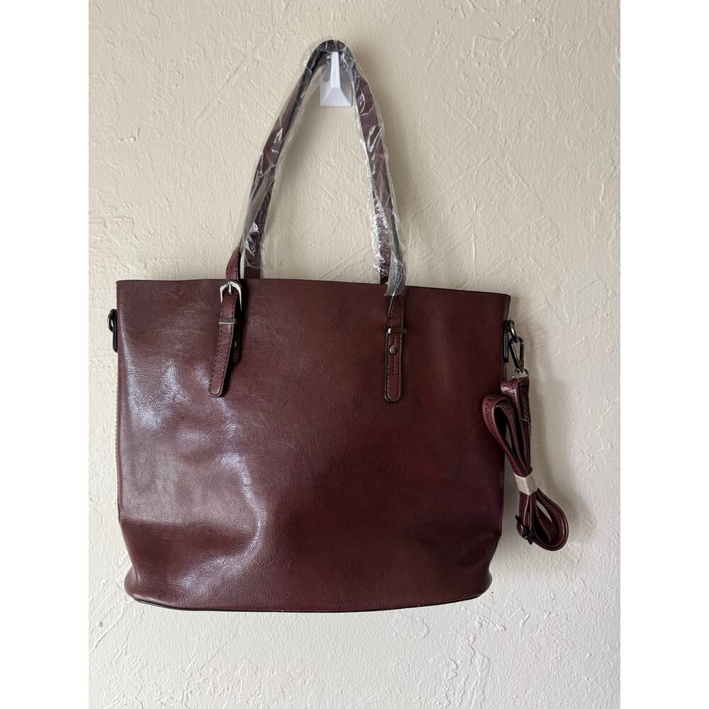 NWOT Faux Leather Tote with Removable Long Strap in Wine - Picture 6 of 8